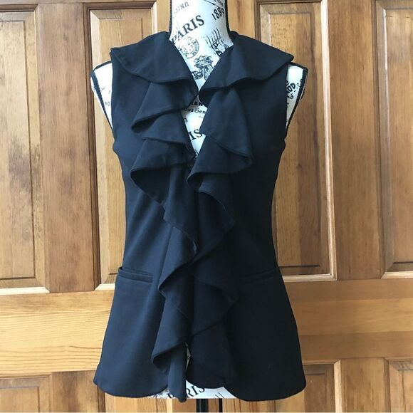 Alice and Olivia Black Ruffle Cardigan Vest Size XS - Picture 1 of 12